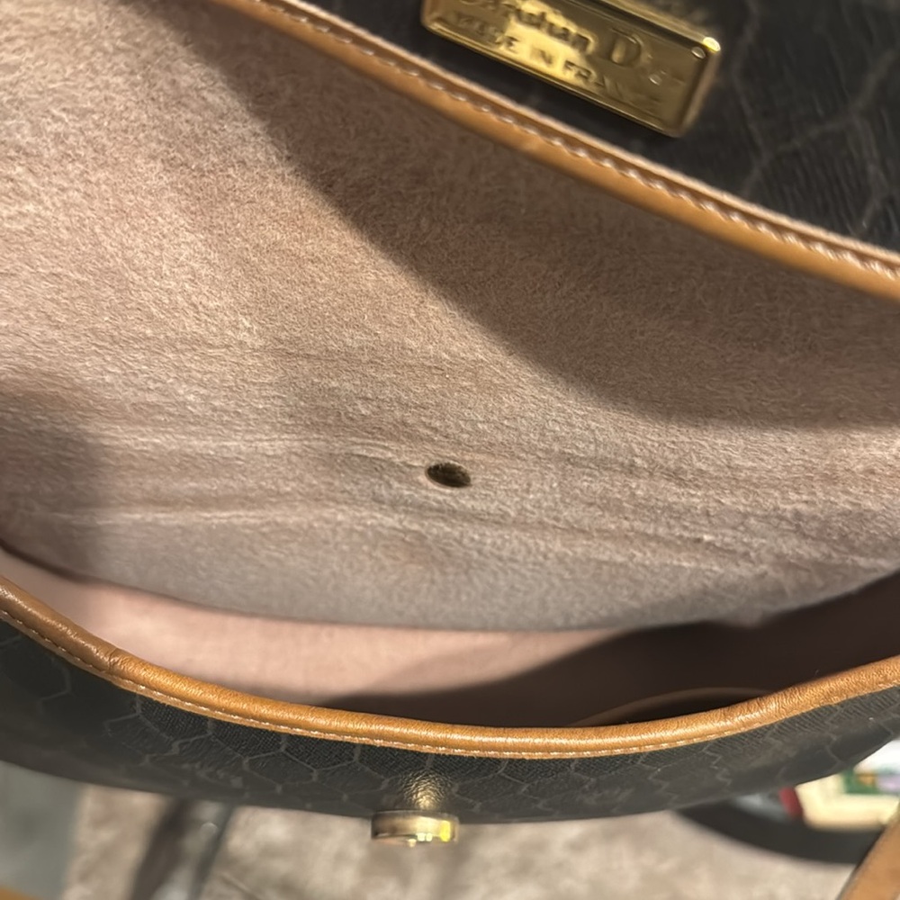 🖤Gorgeous vintage Christian Dior cross body. W COA. 🖤 - Picture 5 of 5